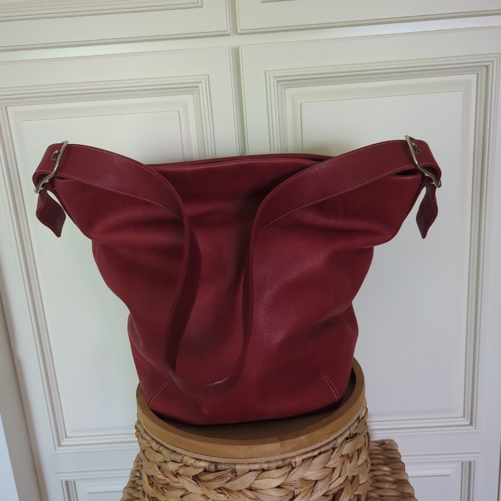 Vintage COACH #9151 Red Leather "Duffle Sac" Hobo Bag - Soft Leather